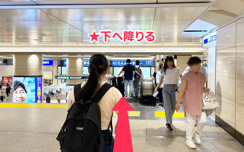 JR大阪駅御堂筋口からの道順６